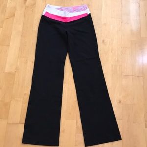 Lululemon reversible Groove pants